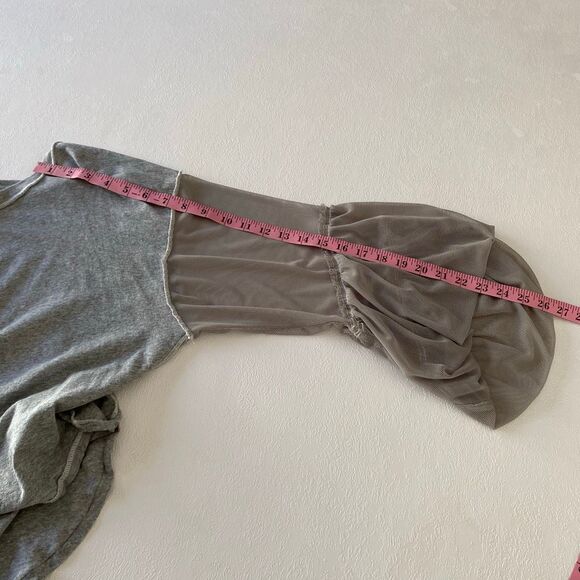 Free People XS Gray Knit Top • Mesh Balloon Sleeve Pullover • Boho Slouchy Casua - Picture 5 of 8